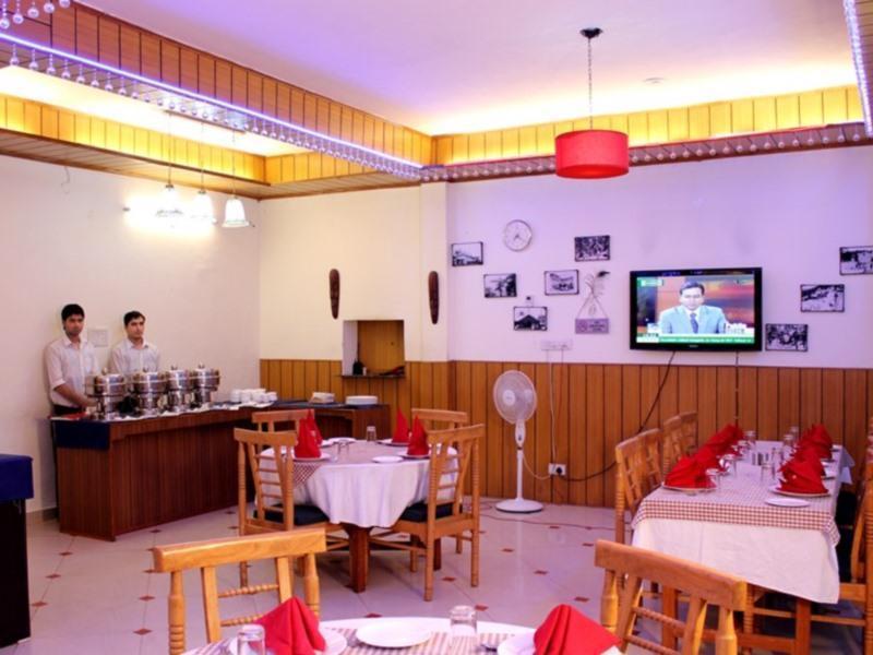 Maple Resort Chail Exterior photo
