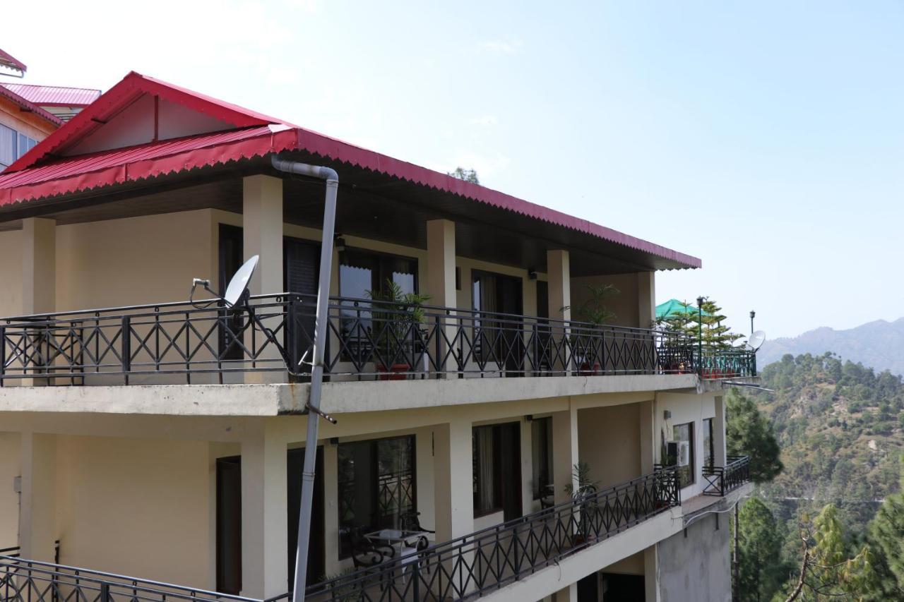 Maple Resort Chail Exterior photo